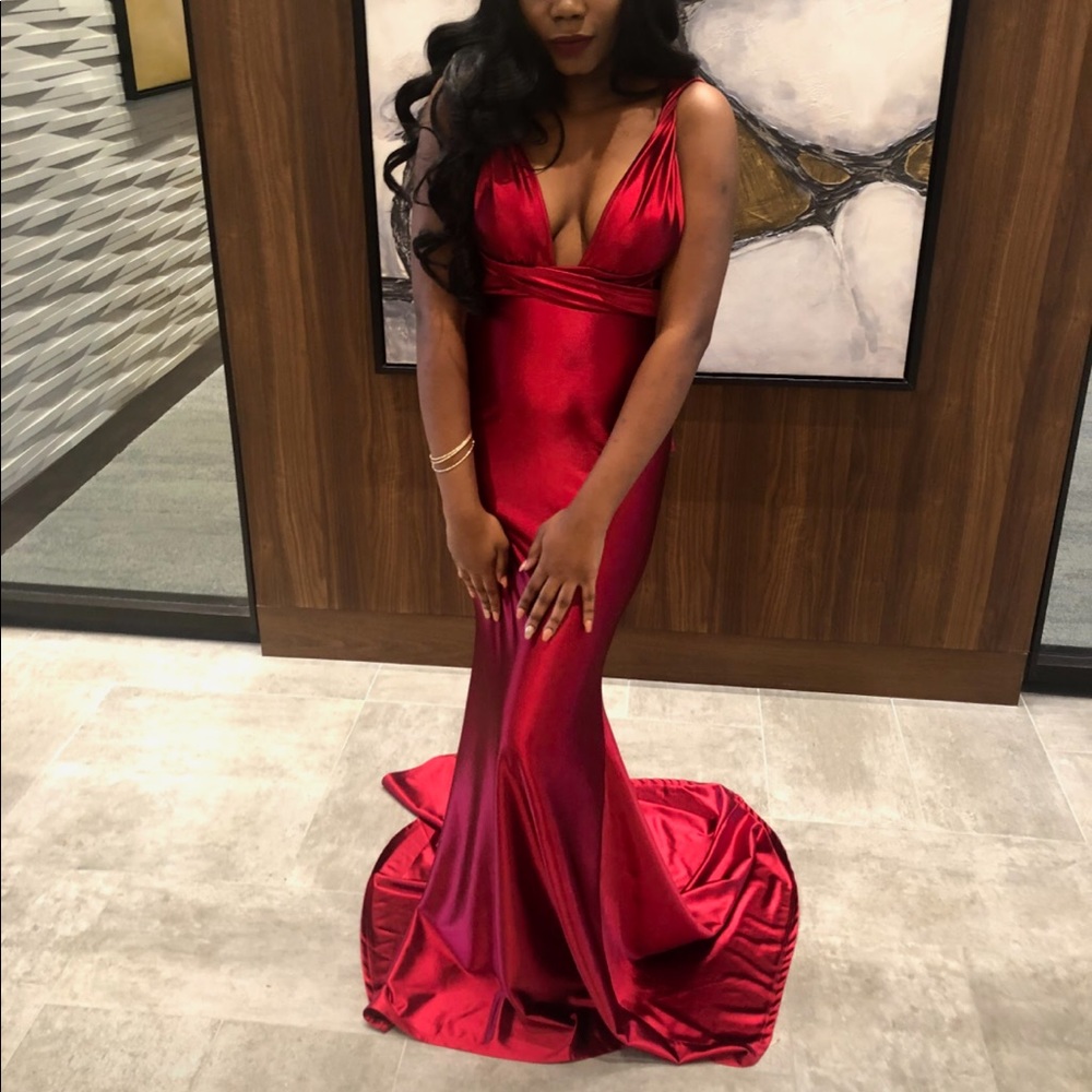 Beautiful red wine prom dress.